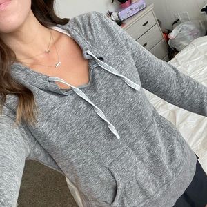 Grey Pullover
